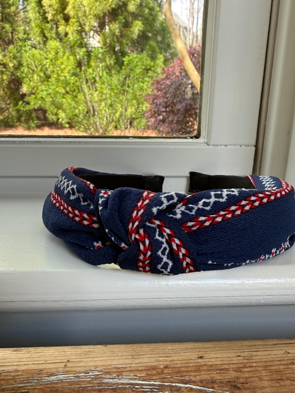 NWOT Anthropologie Red. White, and Blue Top Knot Headband - Picture 2 of 5